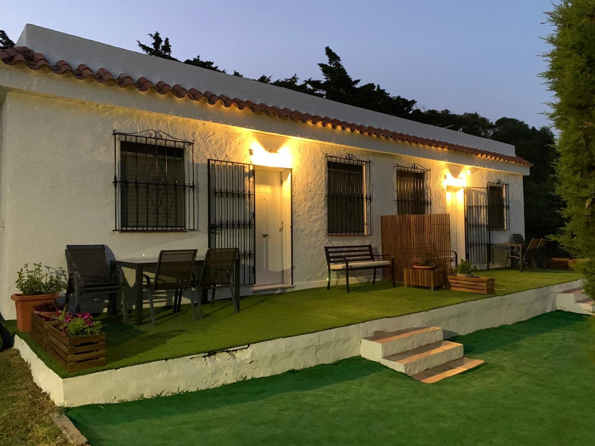 Apartamentos Valdevaqueros Tarifa Exterior photo